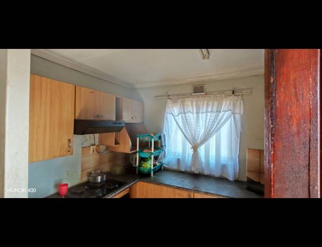3 BEDROOM HOUSE FOR SALE IN ASHDOWN